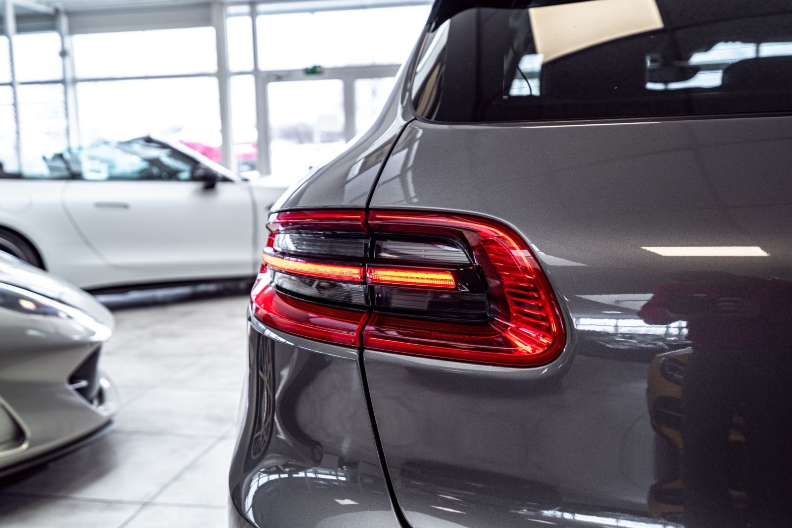 Porsche Macan S Diesel PDK*AHK*R-CAM*20"RS-Spyder*14Wege foto 14