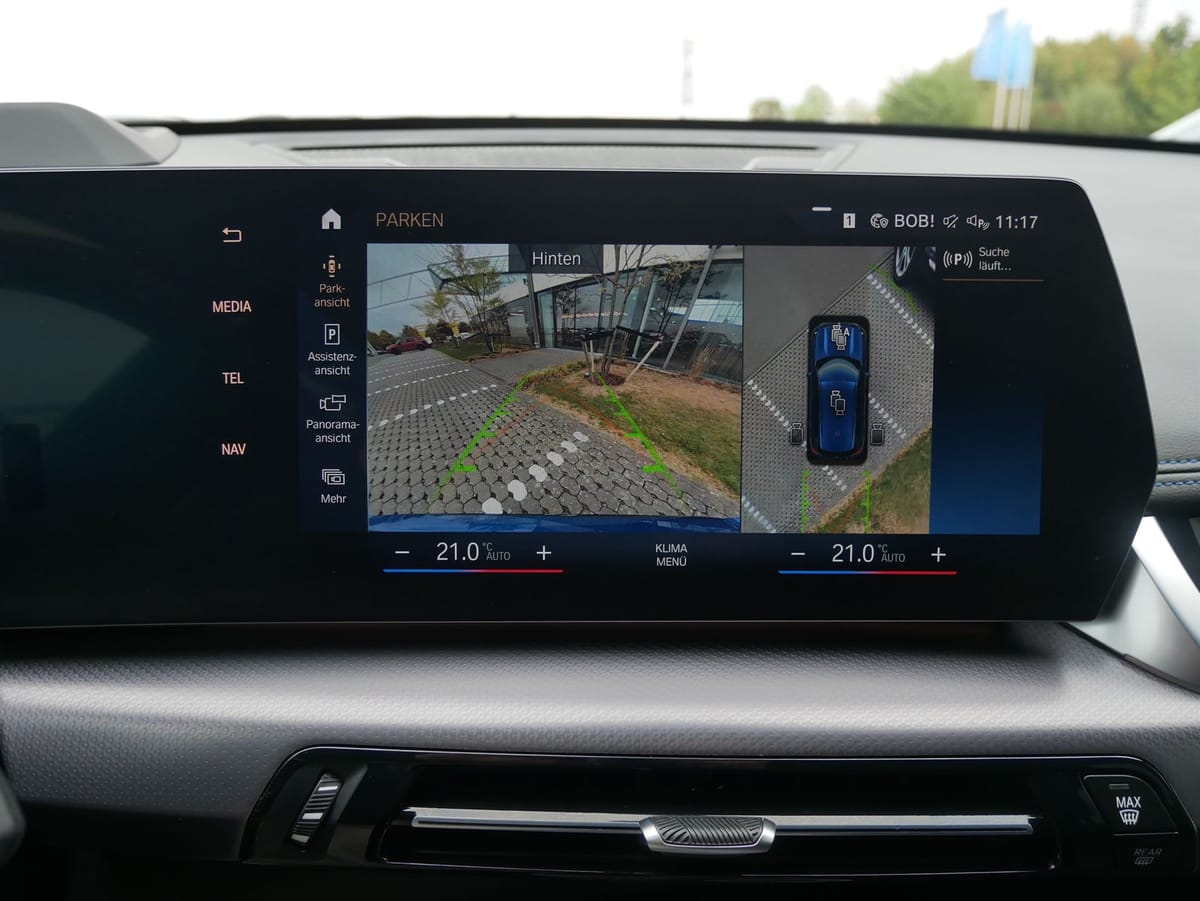 BMW iX1 xDrive30 M Sportpaket LCProf. DAProf. AHK AC foto 20