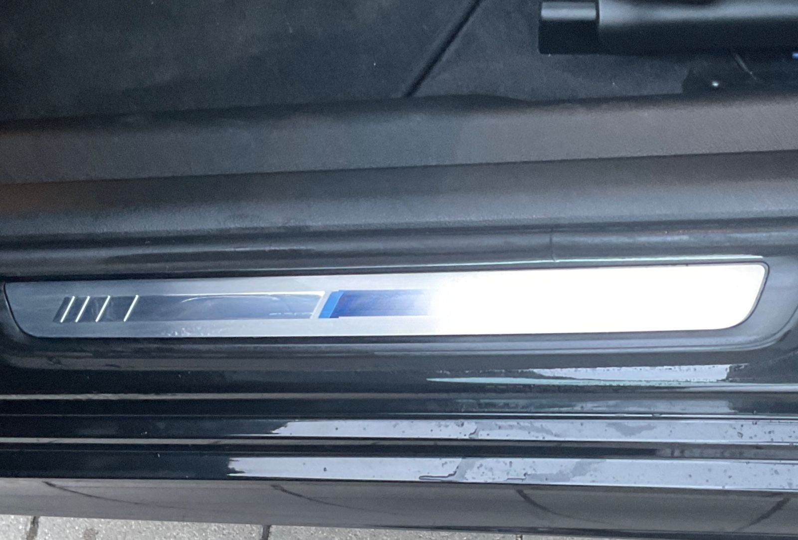 BMW 320d Lim.  xDrive M Sport ACC AHK RFK BMW Live foto 11