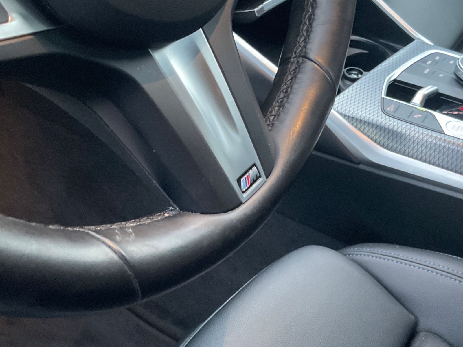 BMW 320d Lim.  xDrive M Sport ACC AHK RFK BMW Live foto 13