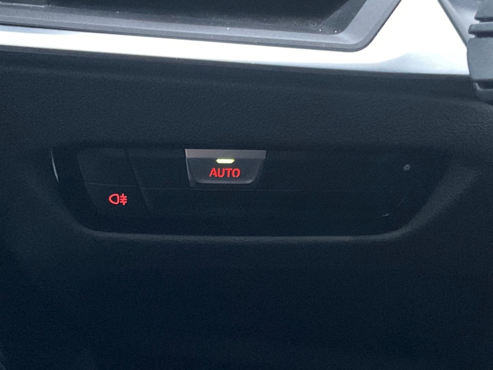 BMW 320d Lim.  xDrive M Sport ACC AHK RFK BMW Live foto 20