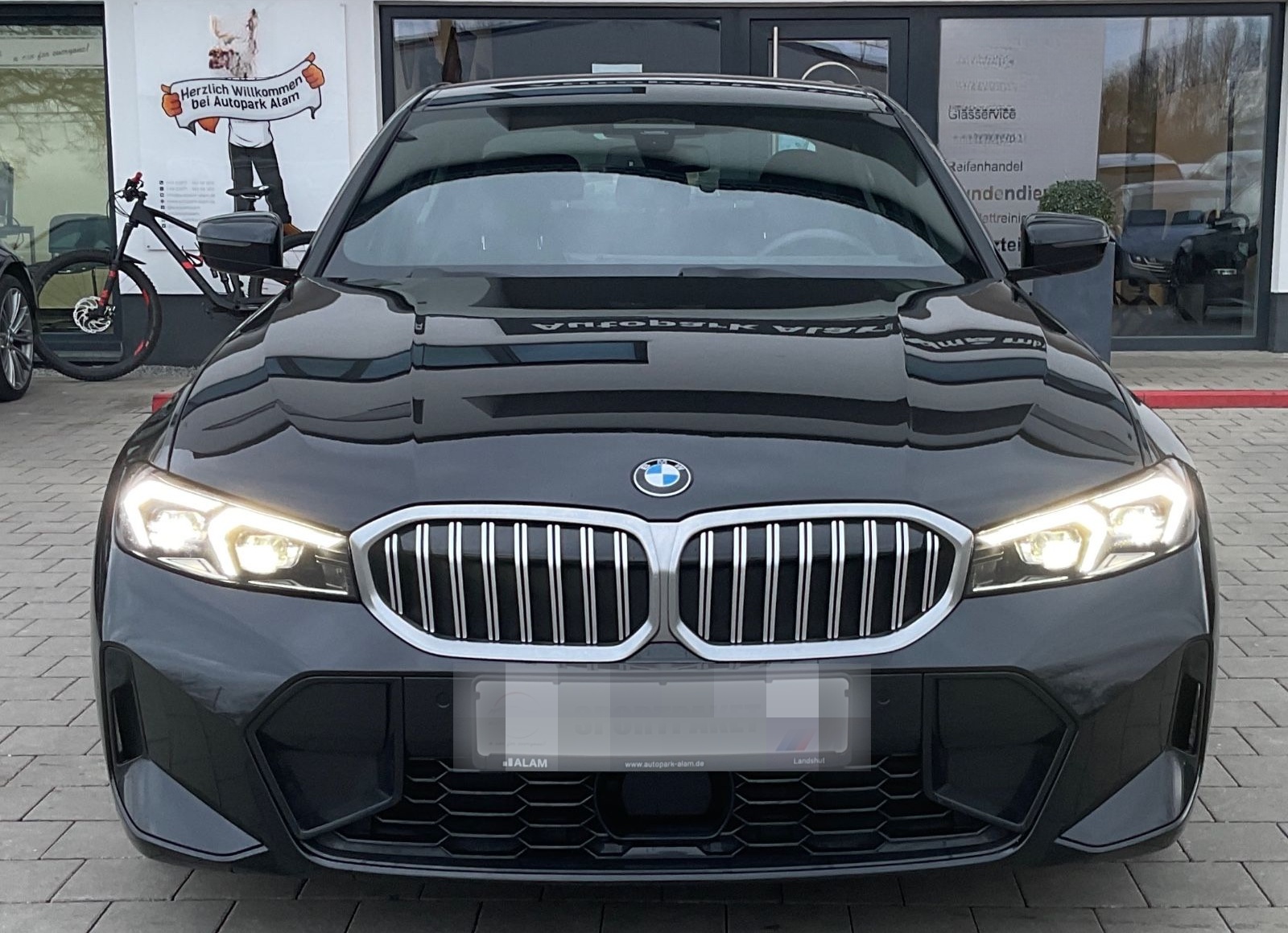 BMW 320d Lim.  xDrive M Sport ACC AHK RFK BMW Live foto 8