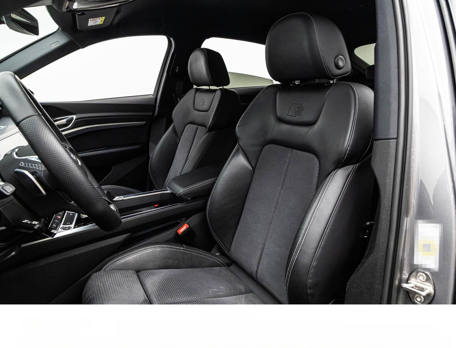 Audi E-TRON SPORTBACK 55 S LINE BLACK LED/KEYLESS/KAM foto 15