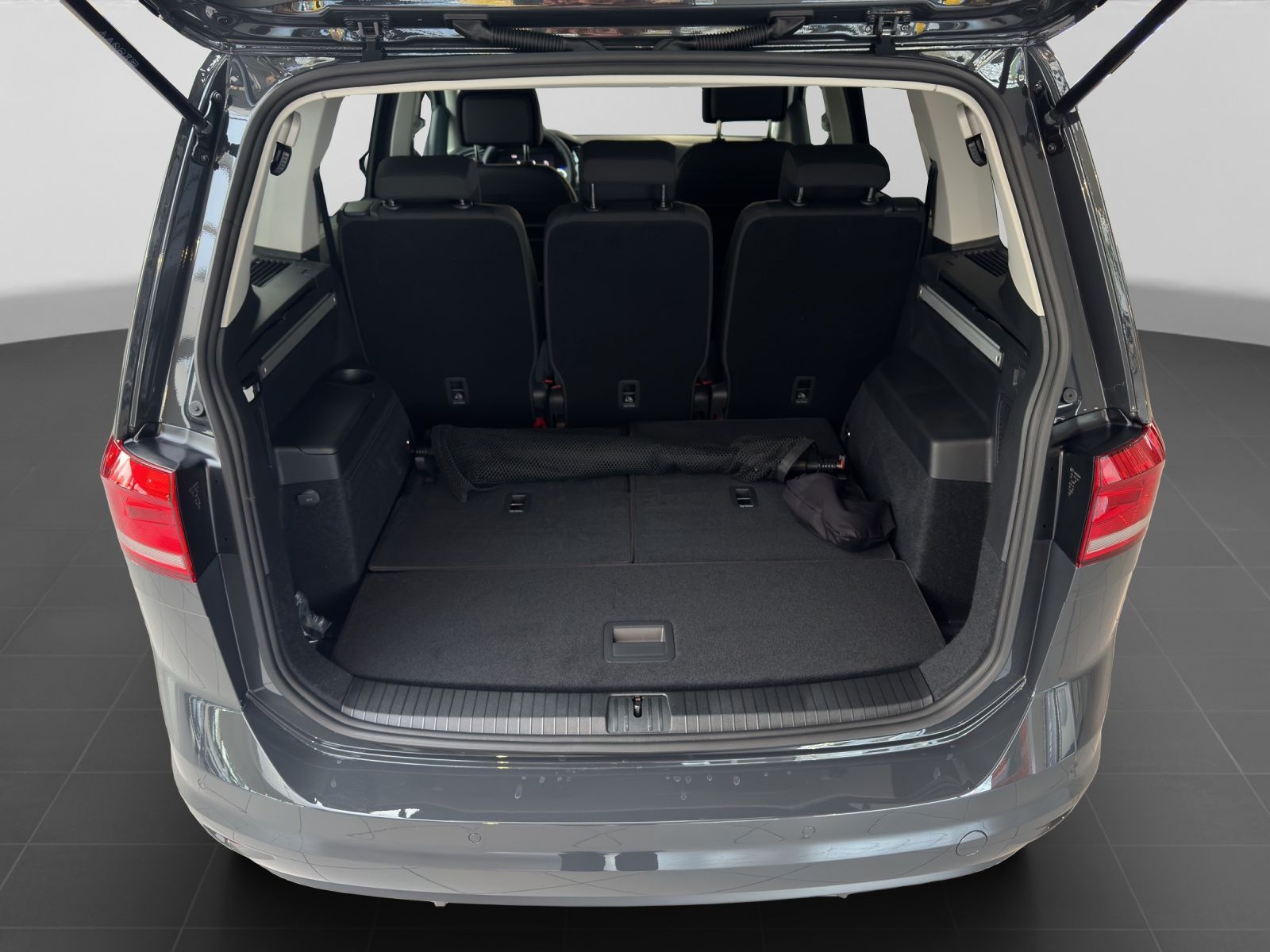 Volkswagen Touran 1.5 TSI COMFORTLINE NAVI GJR CLIMA LM16 S foto 17