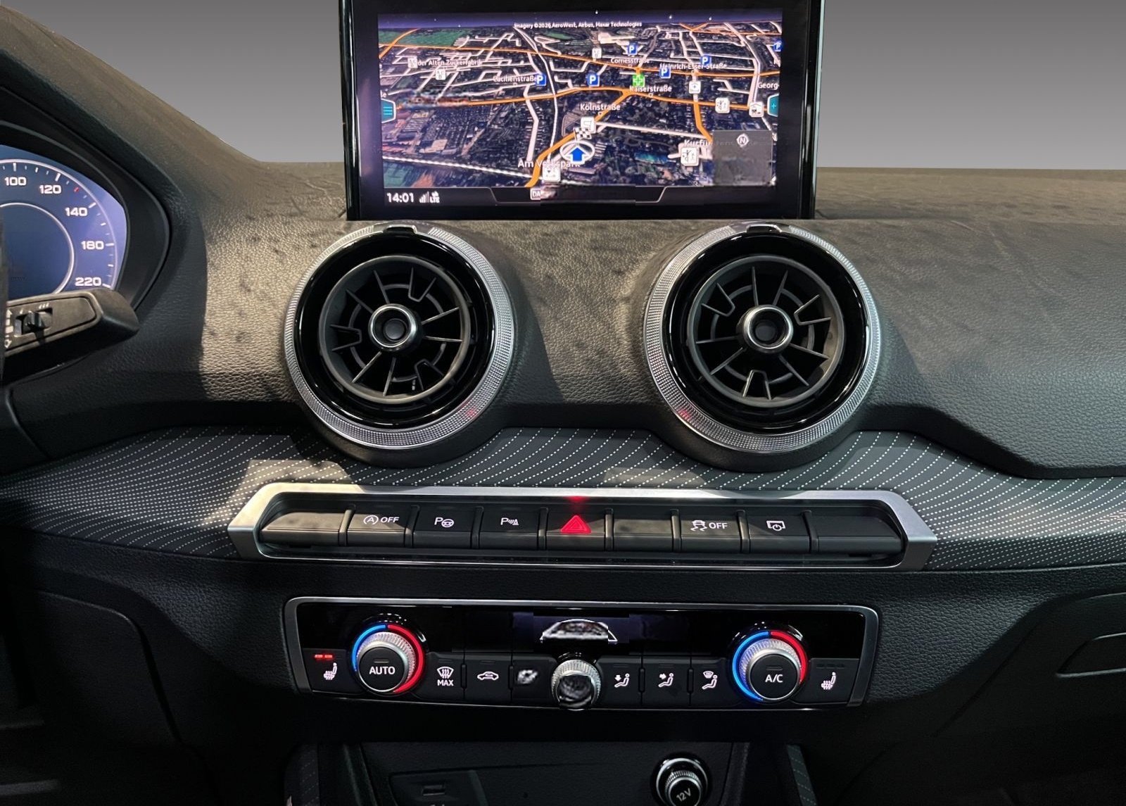 Audi Q2 35 TFSI S line S-Tronic foto 11