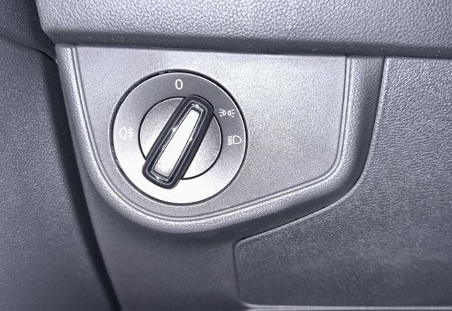 Volkswagen Polo 1.0TSI Style Matrix/Alu/Shz/App foto 26