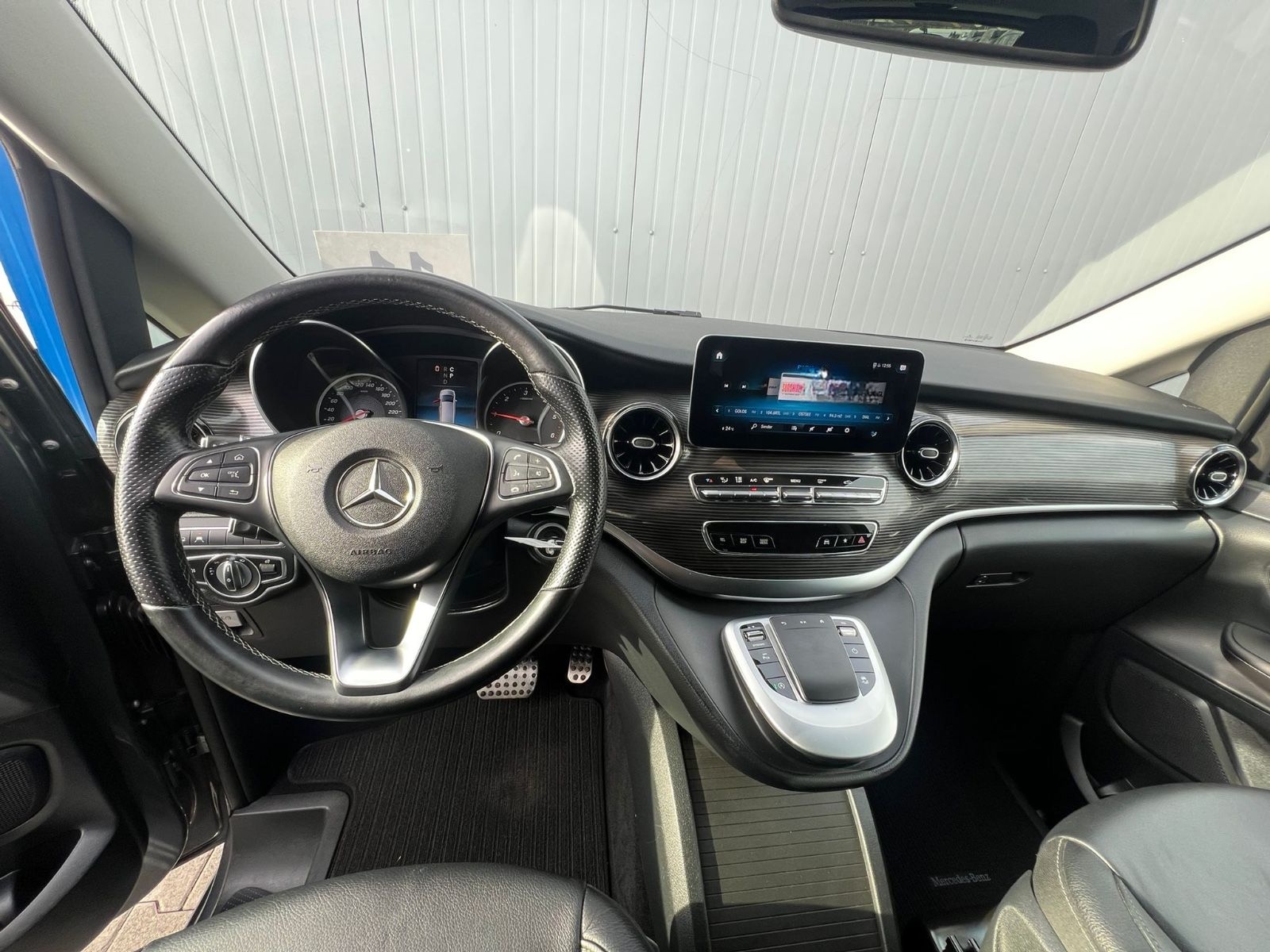 Mercedes-Benz V250 4M LANG SPORT-PAKET NAVI LEDER LED 7-SITZER foto 16
