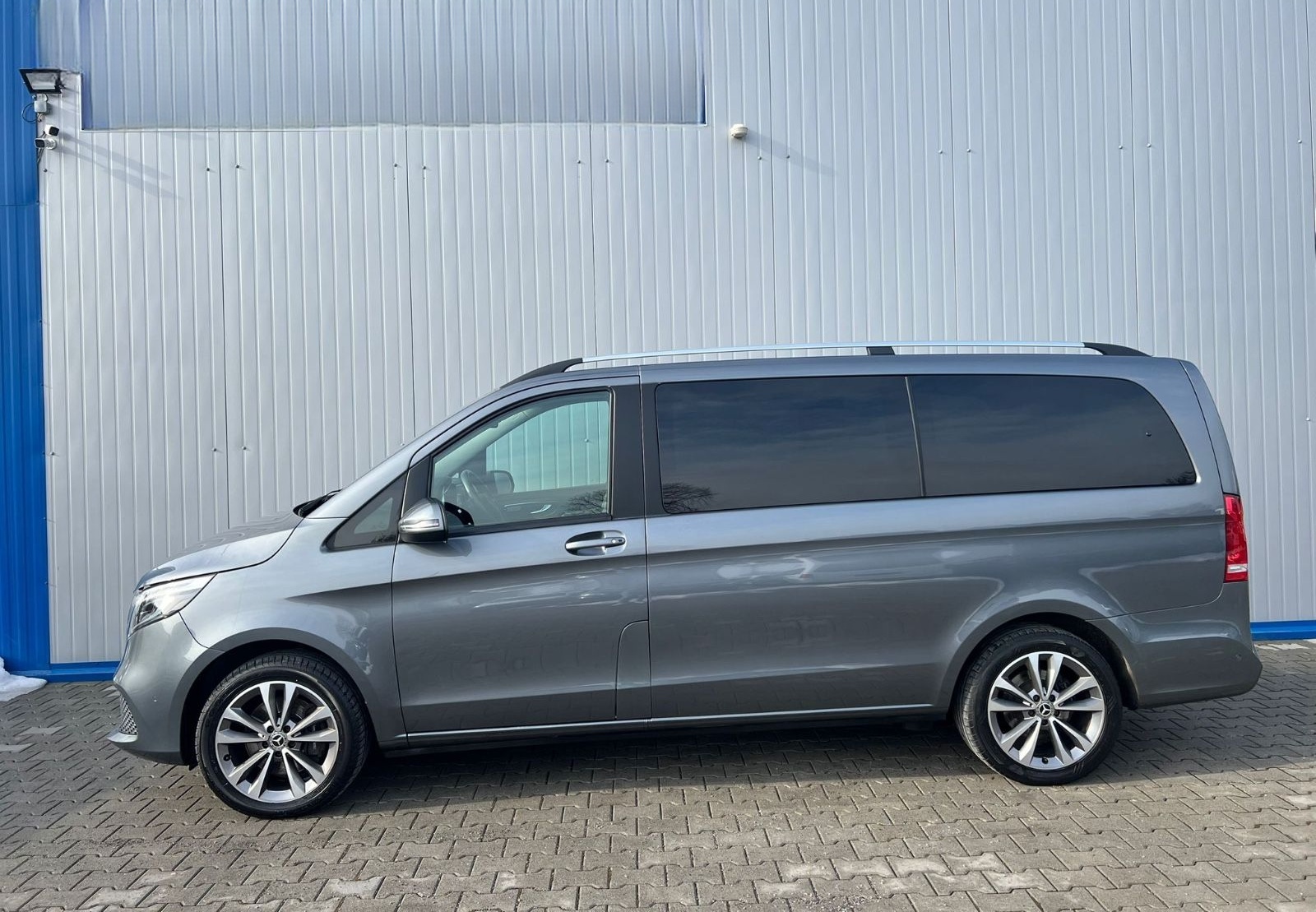 Mercedes-Benz V250 4M LANG SPORT-PAKET NAVI LEDER LED 7-SITZER foto 4