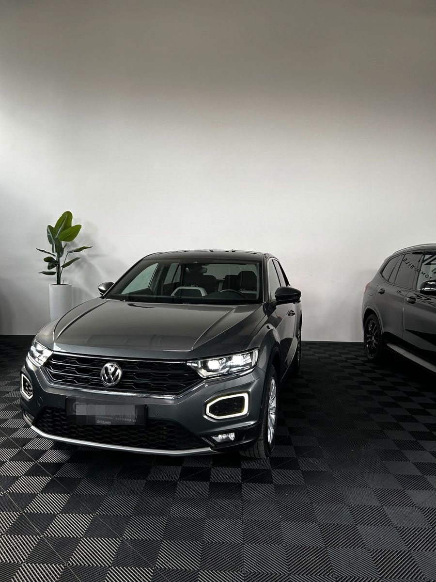 Volkswagen T-Roc Sport foto 2