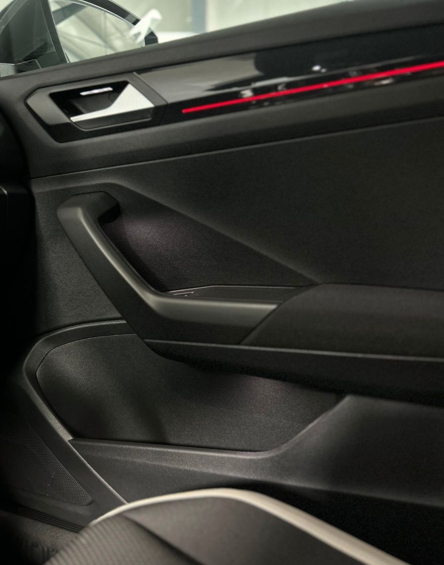 Volkswagen T-Roc Sport foto 12