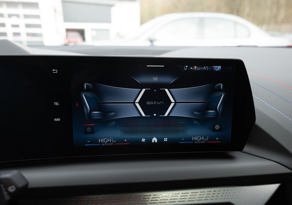 BMW 135 xDrive PANO HUD 360° LED ACC NAVI H/K SHZ foto 19