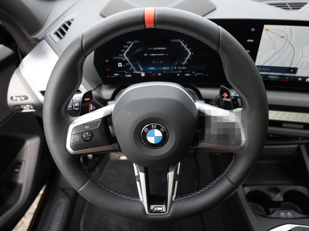 BMW M135i xDrive PANO HUD 360° LED NAVI H/K KAMERA foto 14