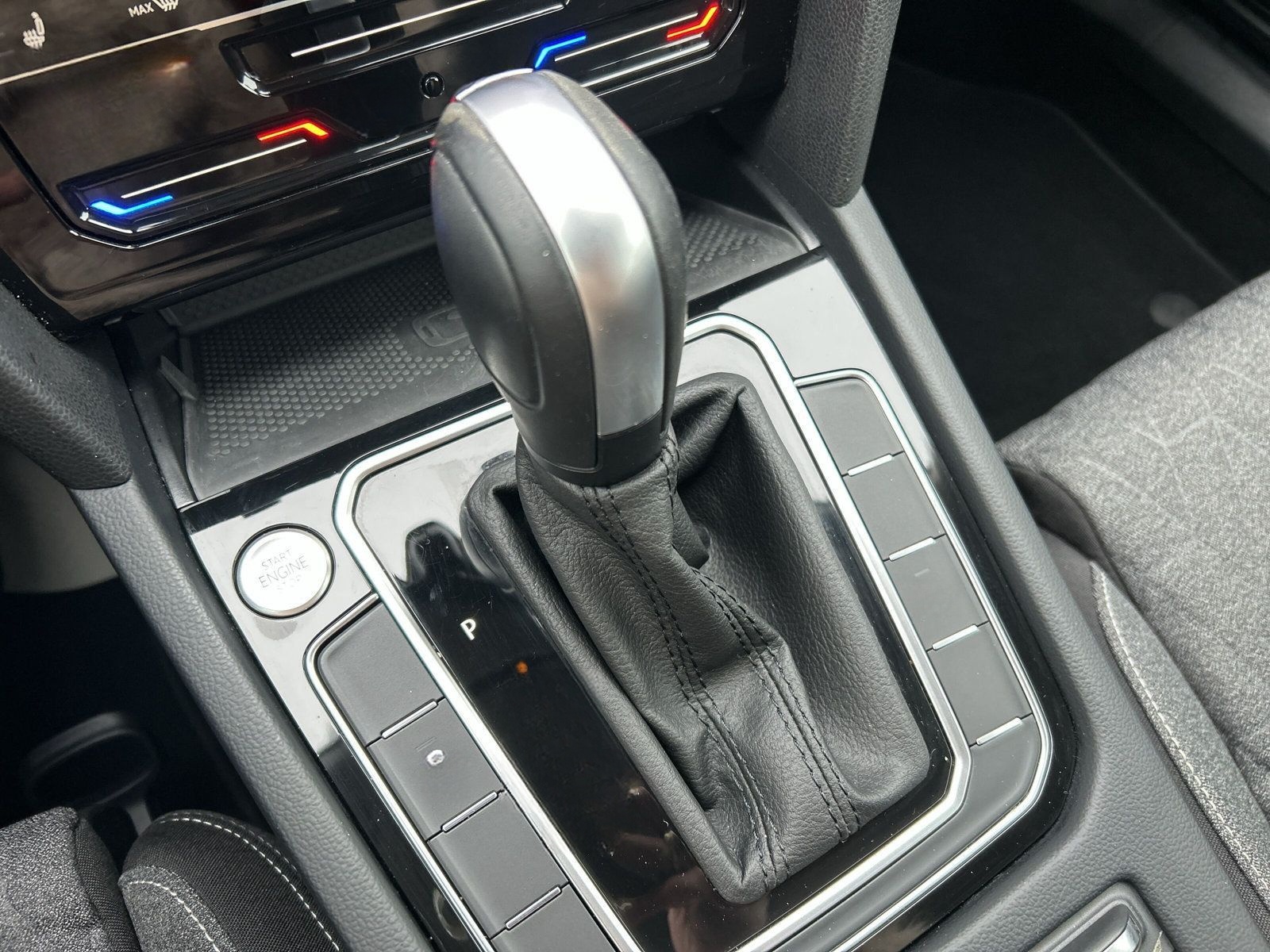 Volkswagen Passat Variant 2.0 TDI Business DSG+LED+KAMERA foto 15