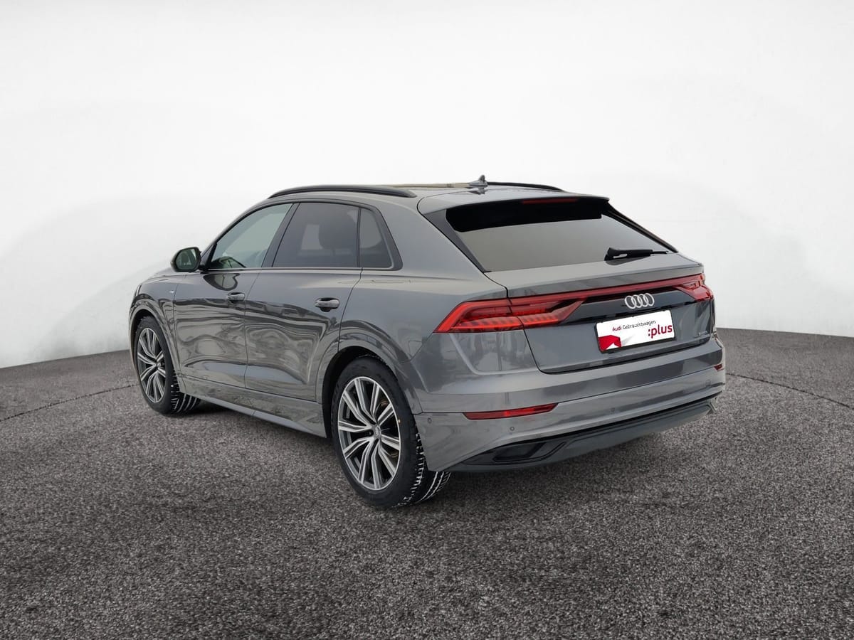 Audi Q8 50 TDI quattro S line Matrix 360° AHK HeadUp foto 4