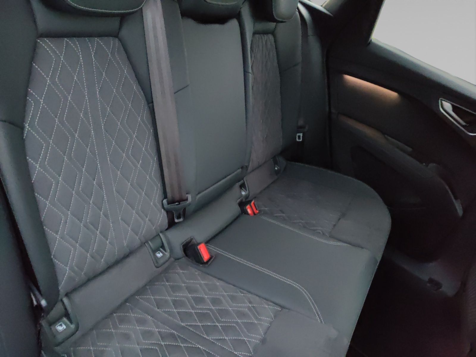 Audi Q4 50 e-tron quattro S line 77 kWh Matrix ACC foto 14