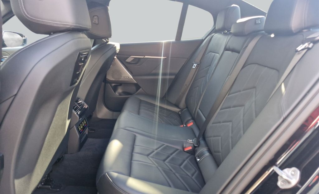 BMW 520d Aut. *AHK*Sportpaket`* foto 13