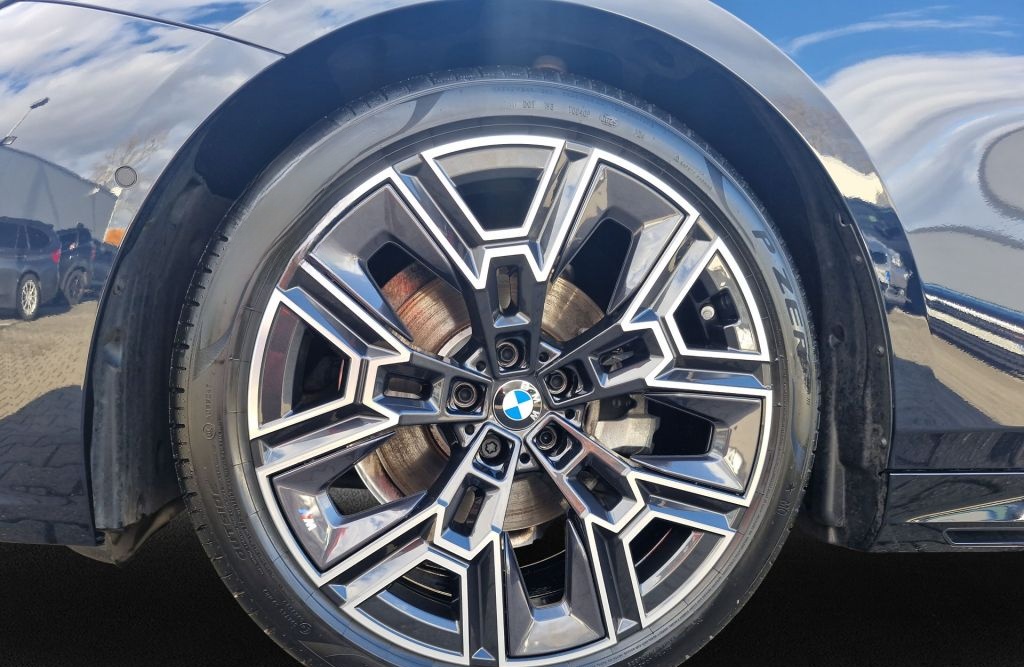 BMW 520d Aut. *AHK*Sportpaket`* foto 8