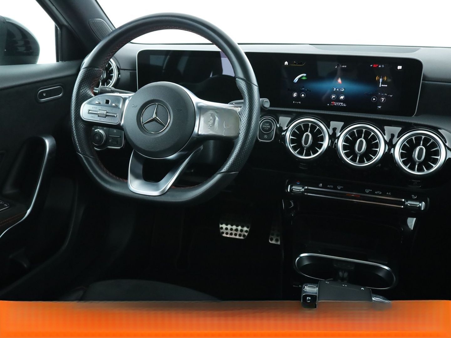 Mercedes-Benz A 200 Aut.*NAVI*LED*PANO*CAM*PDC*TEMPO*SHZ* foto 13
