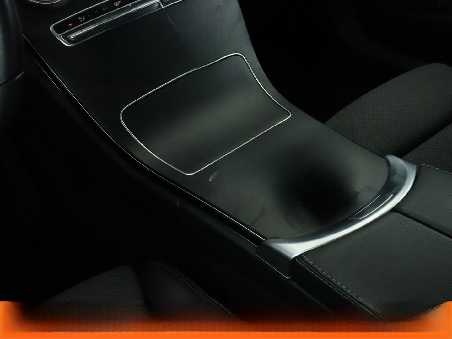 Mercedes-Benz C 180 CGI T Avantgarde Aut.*NAVI*LED*TEMPO*CAM* foto 21