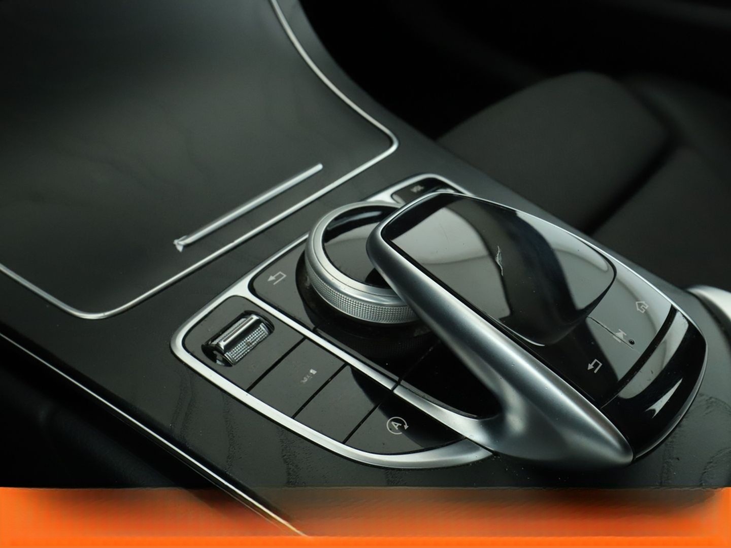 Mercedes-Benz C 180 CGI T Avantgarde Aut.*NAVI*LED*TEMPO*CAM* foto 22