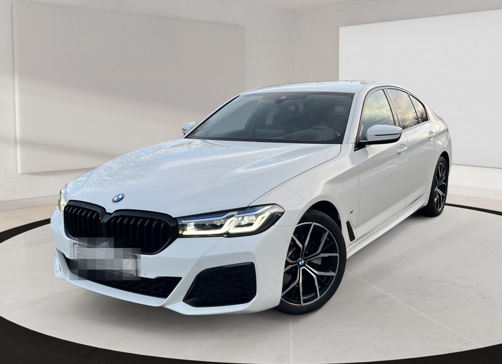 BMW 520d Lim M Sport 19" HUD Lenkradhzg. Laserlicht foto 2