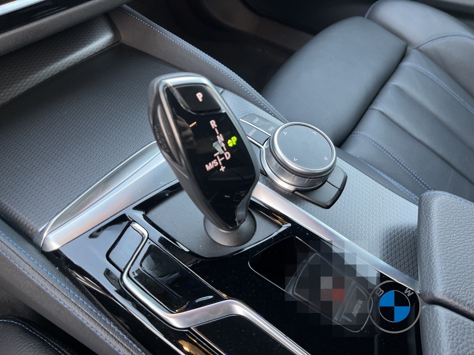 BMW 520d Lim M Sport 19" HUD Lenkradhzg. Laserlicht foto 14