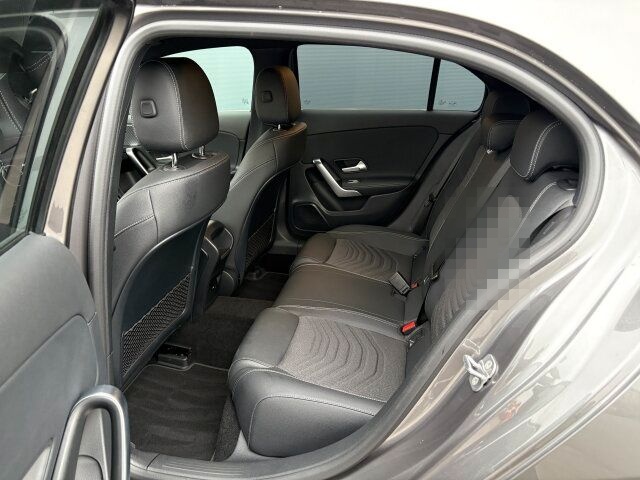 Mercedes-Benz A 180 ProgressiveAdvanced LED Kamera Premium 18" foto 12