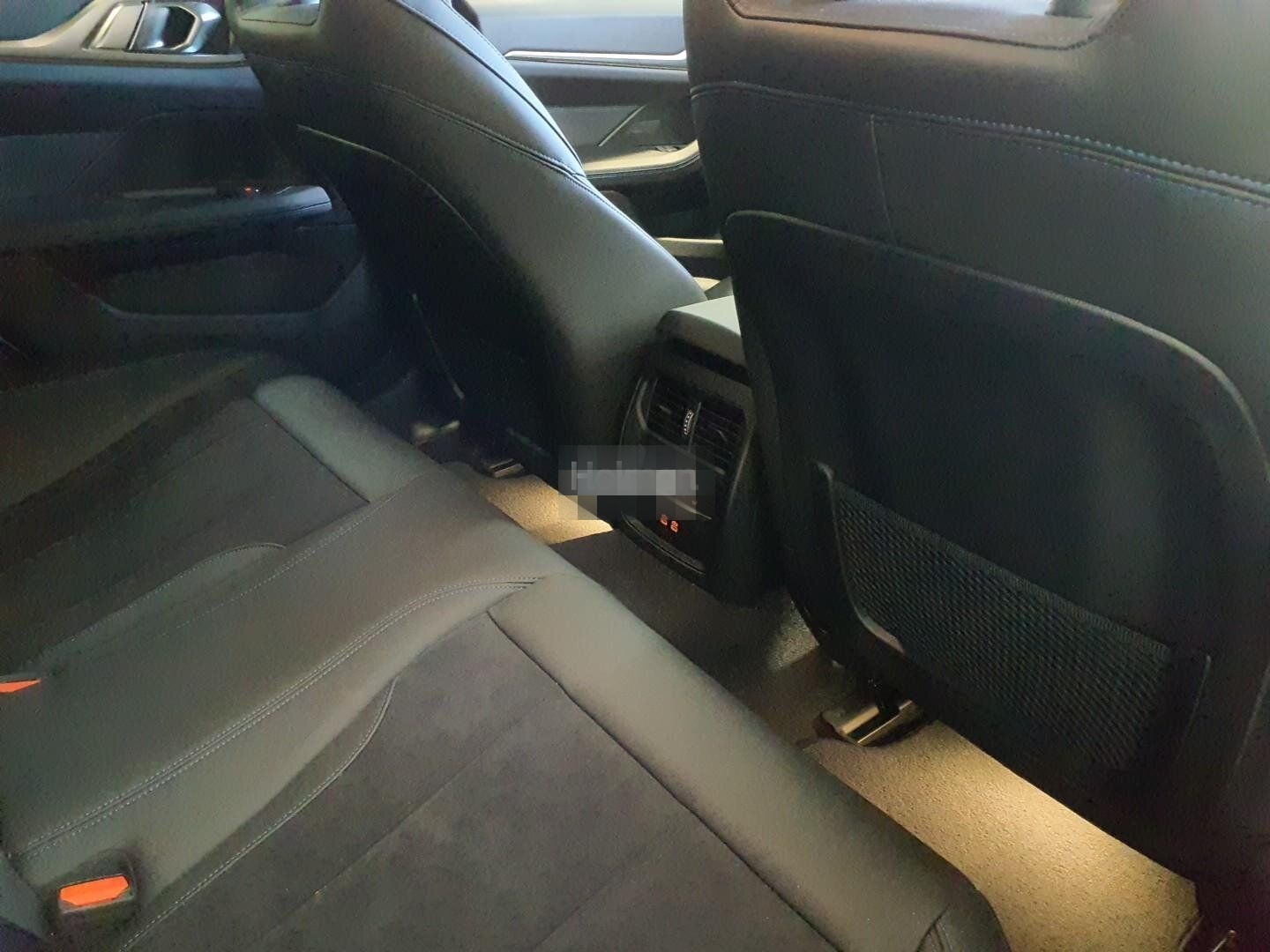 BMW i4 eDrive40 Gran Coupe M Sport Live Cpt. Prof. H foto 8
