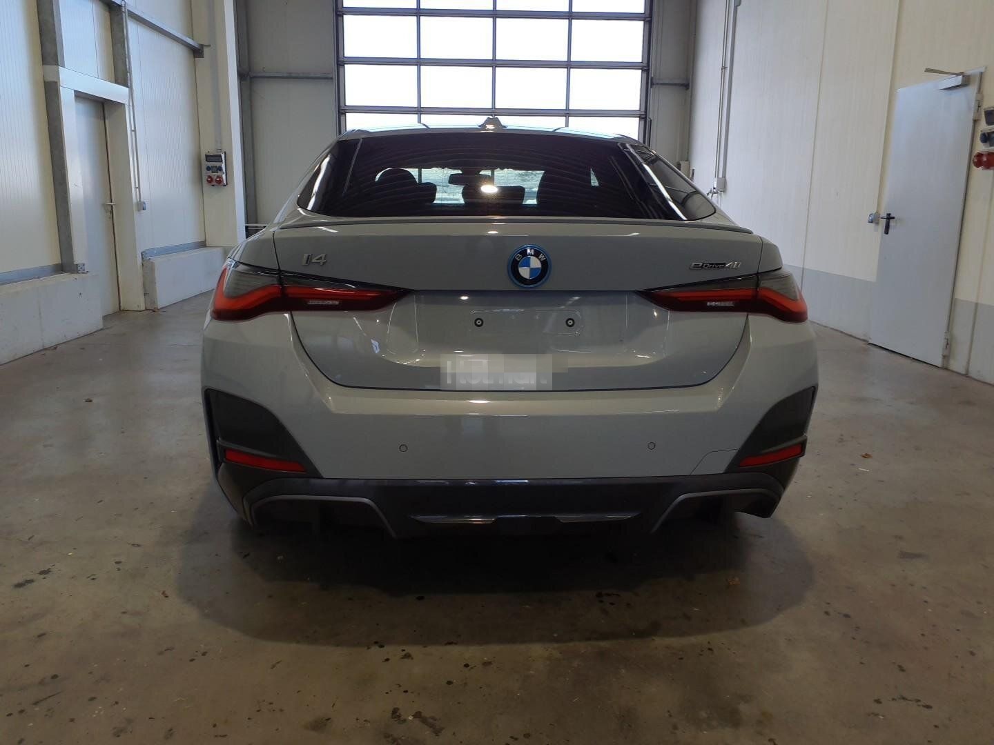 BMW i4 eDrive40 Gran Coupe M Sport Live Cpt. Prof. H foto 10