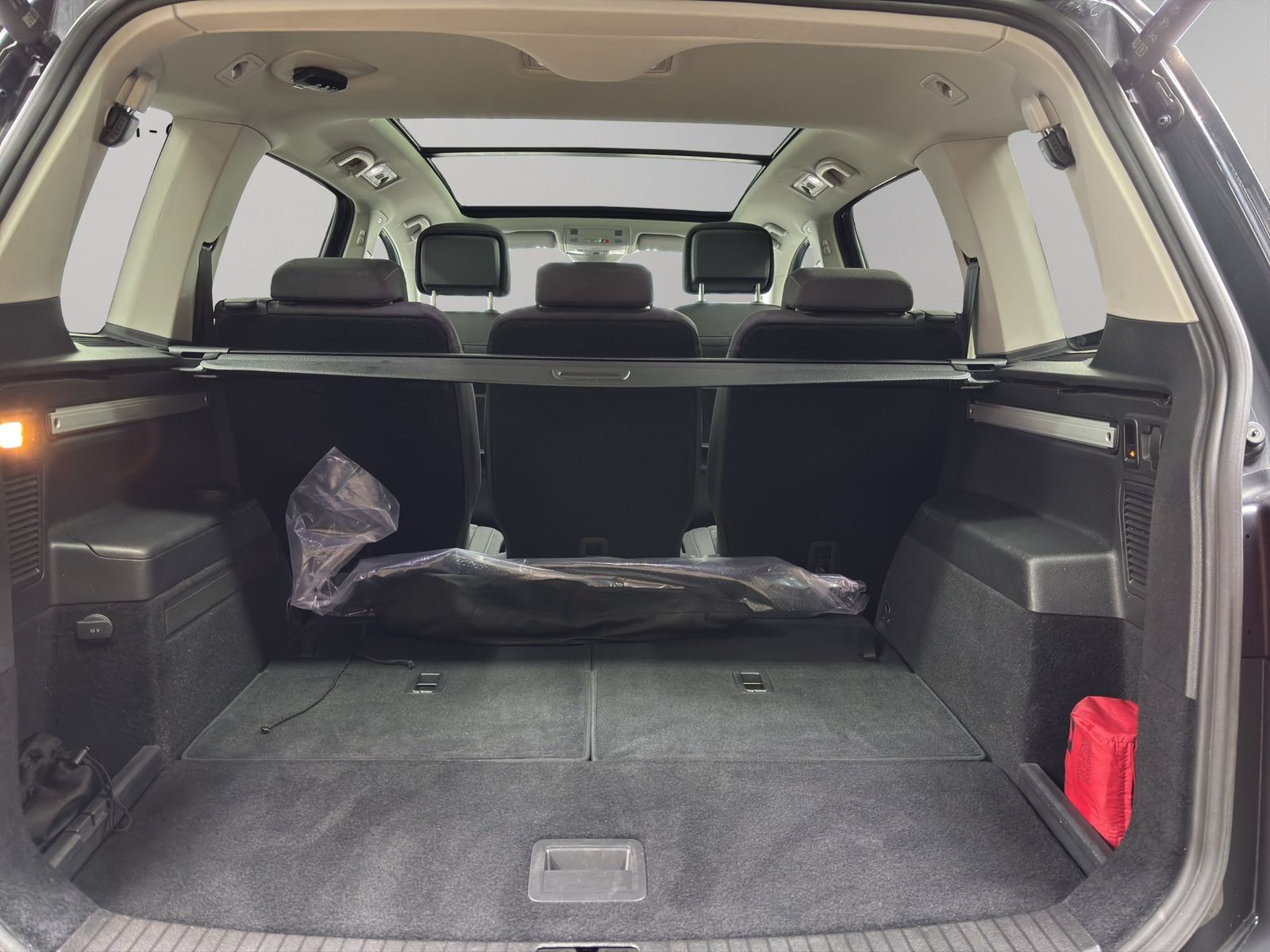 Volkswagen Touran Comfortline (AHK.Pano.Kamera) 2.0 TDI DSG foto 9