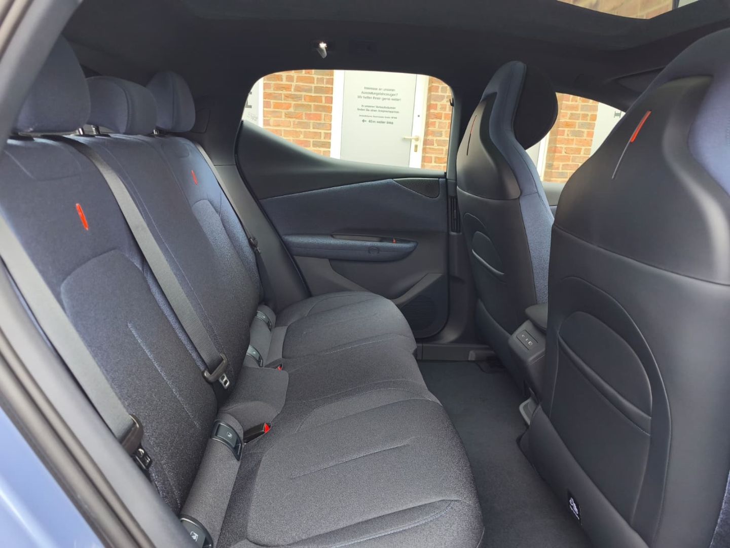 Lynk&Co 02 Core Navi Digitales Cockpit LED ACC El. Heckk foto 16