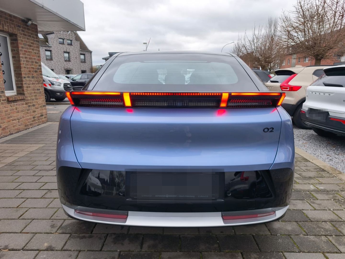 Lynk&Co 02 Core Navi Digitales Cockpit LED ACC El. Heckk foto 5