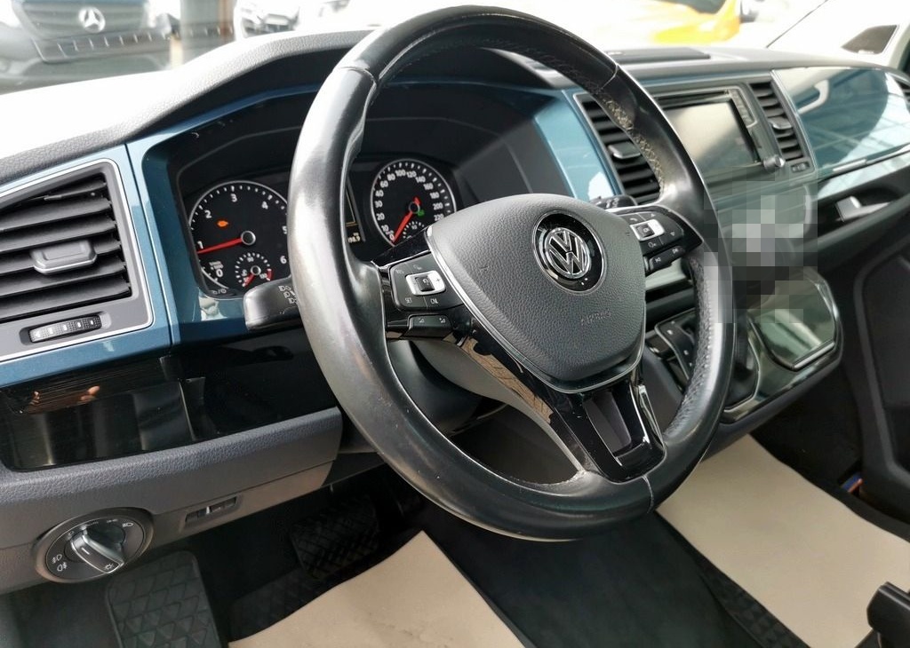 Volkswagen T6 2.0 TDI Multivan Highline ACC AHK AUT KlimaA foto 12