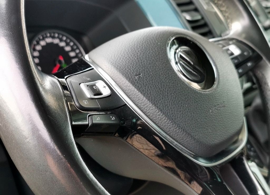 Volkswagen T6 2.0 TDI Multivan Highline ACC AHK AUT KlimaA foto 13