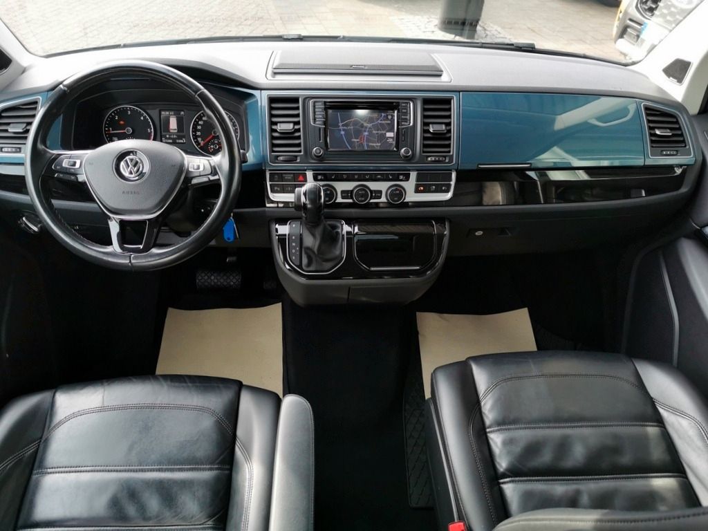 Volkswagen T6 2.0 TDI Multivan Highline ACC AHK AUT KlimaA foto 6