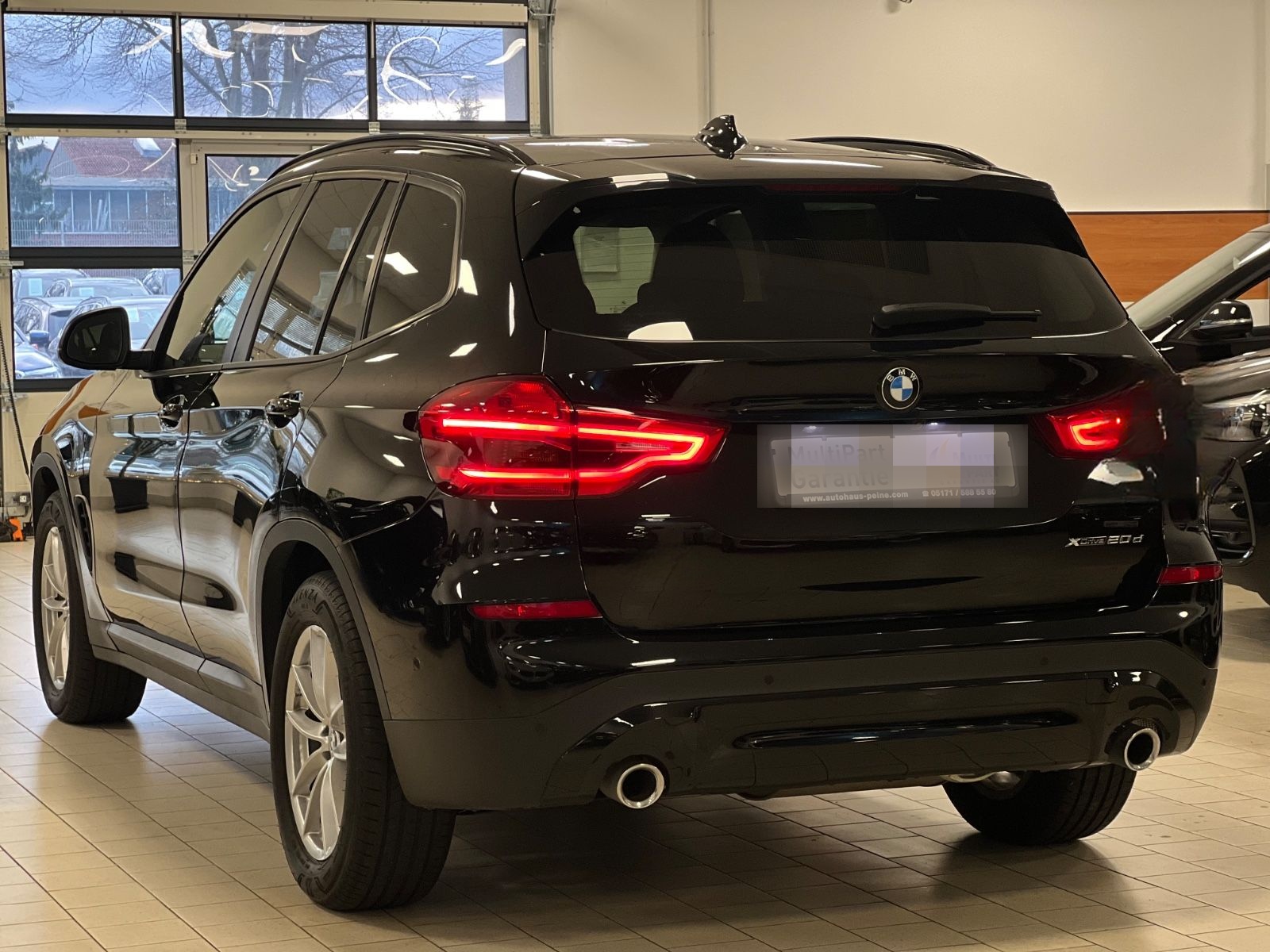 BMW X3 xDrive Advantage HUD/AHK/ParkSyst/SportSitze foto 2