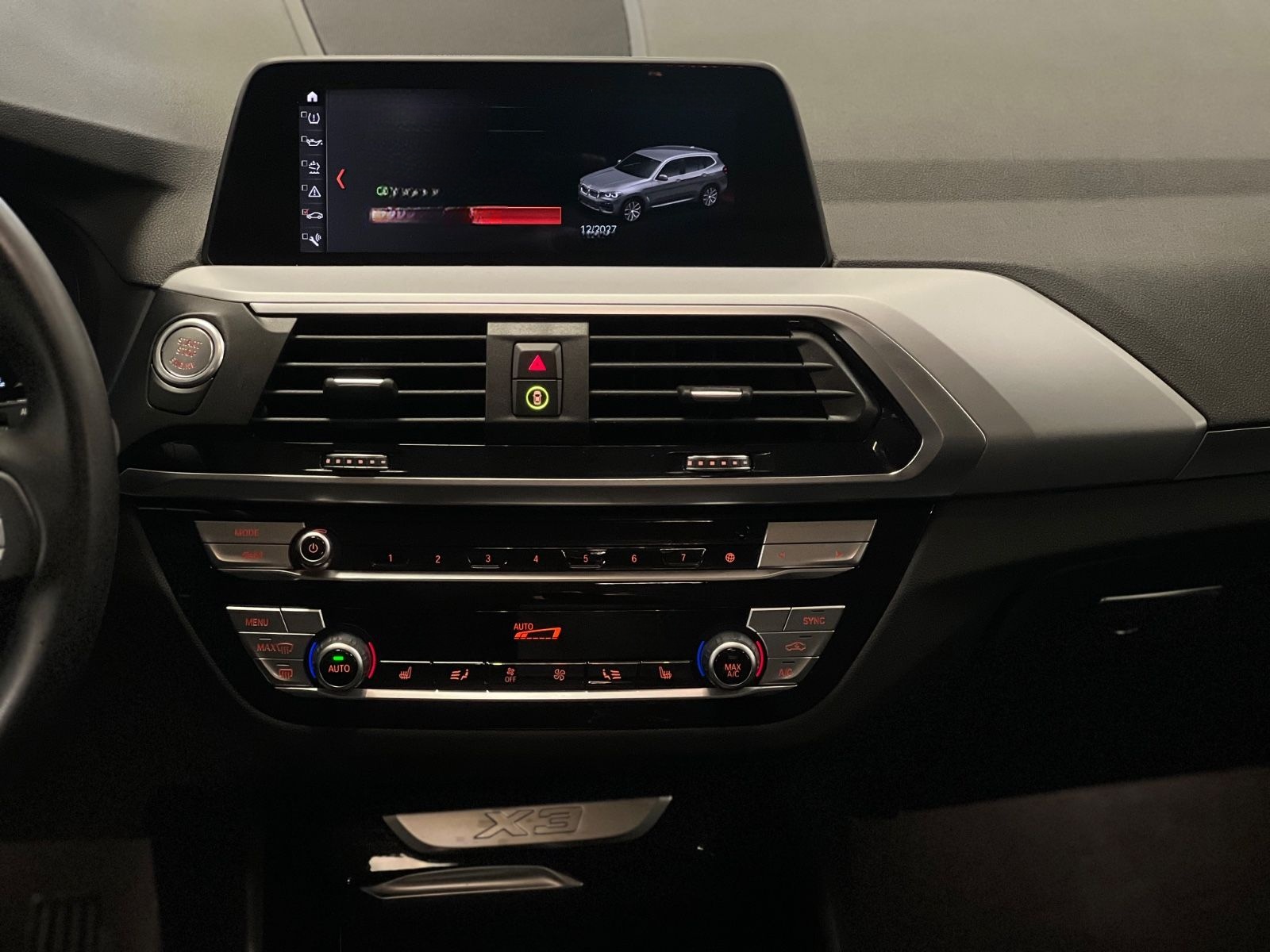 BMW X3 xDrive Advantage HUD/AHK/ParkSyst/SportSitze foto 18