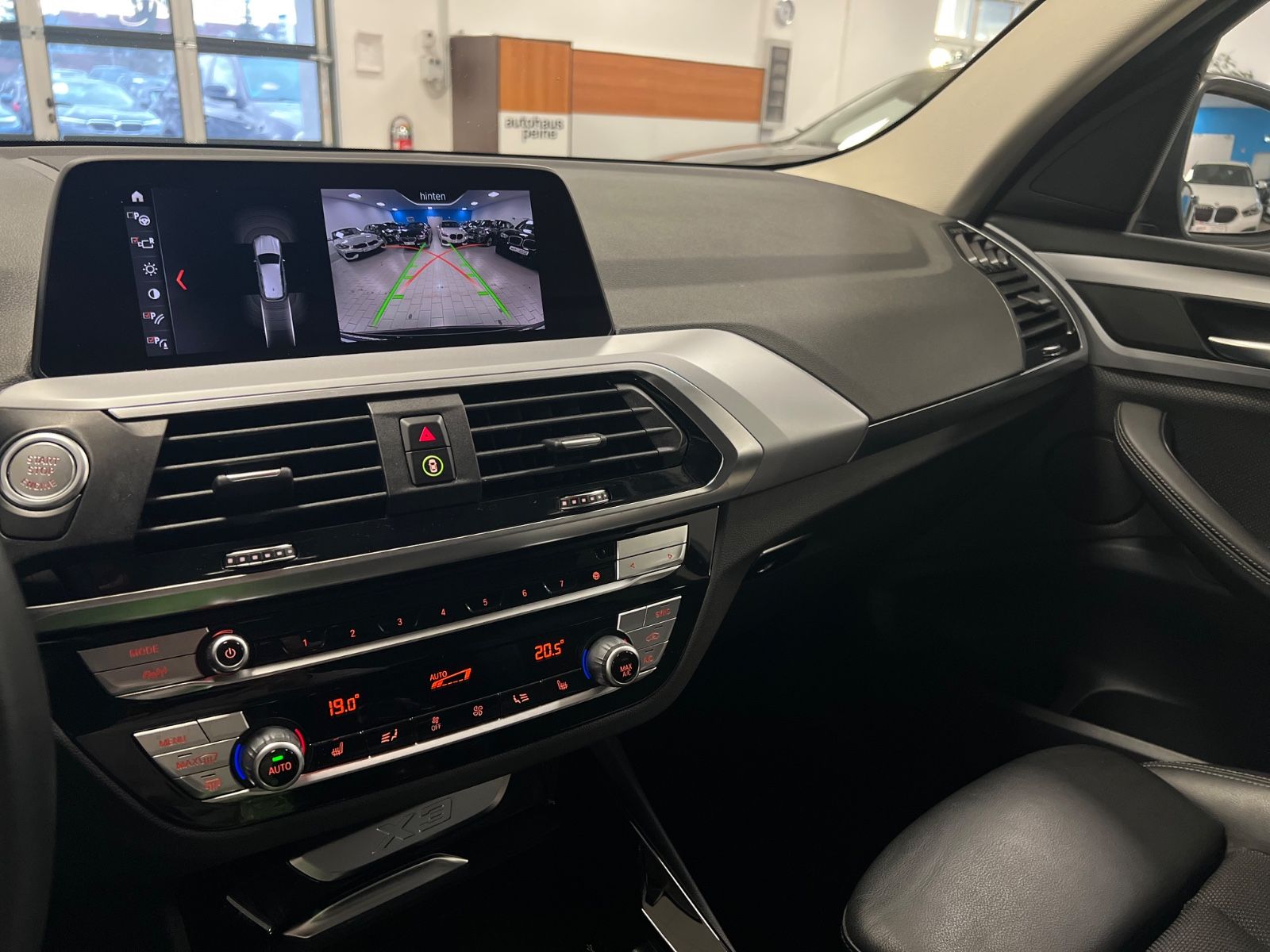 BMW X3 xDrive Advantage HUD/AHK/ParkSyst/SportSitze foto 20
