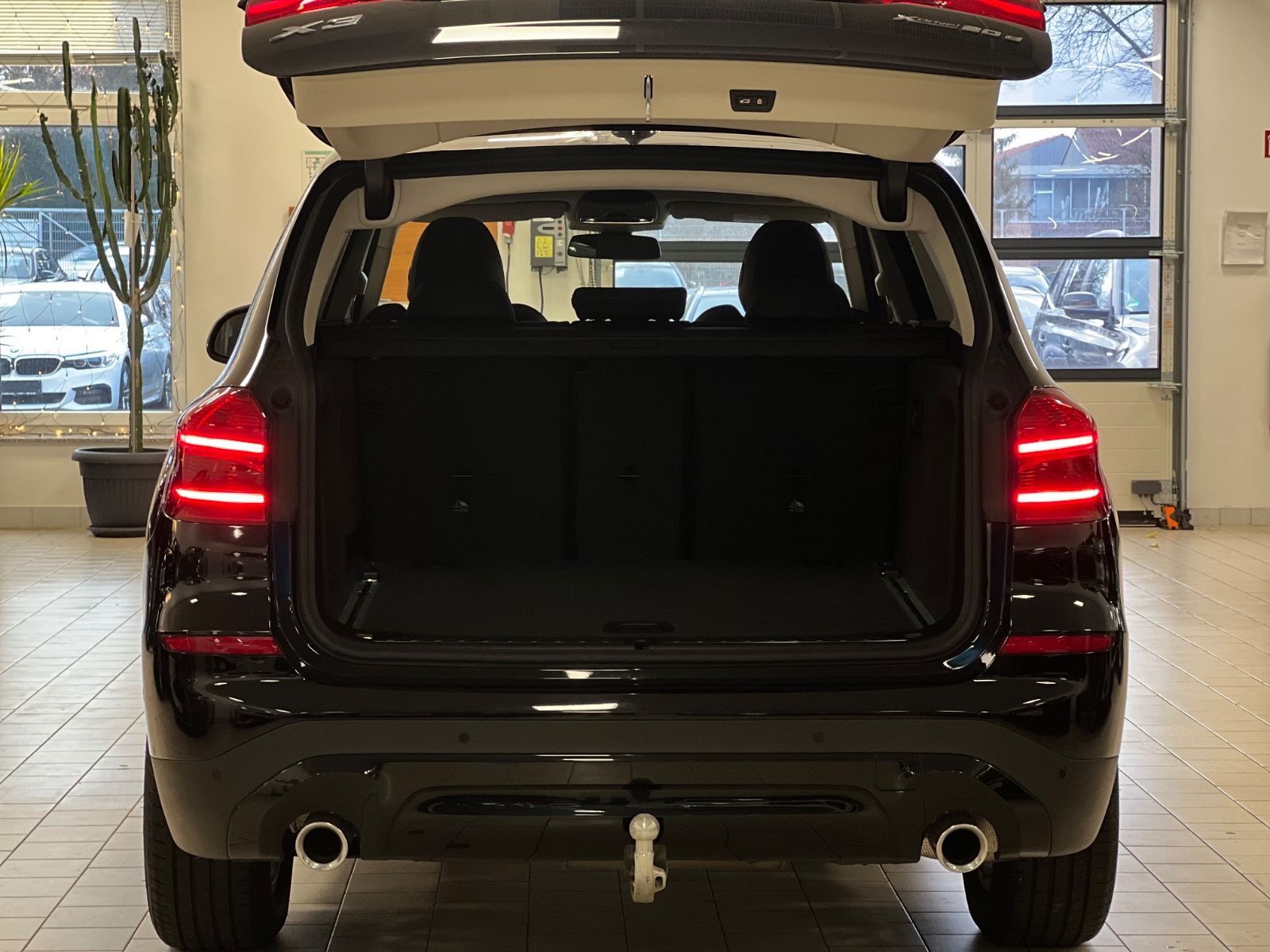 BMW X3 xDrive Advantage HUD/AHK/ParkSyst/SportSitze foto 23