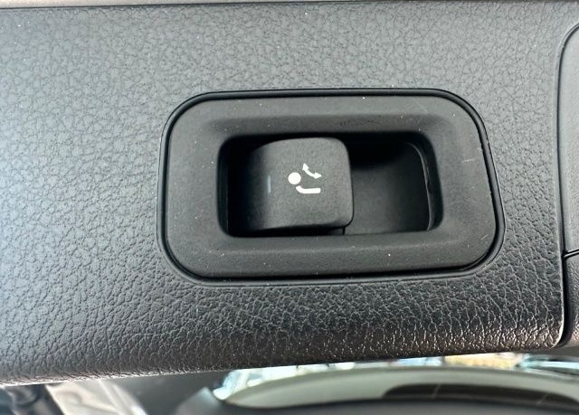 Mercedes-Benz GLB 200 d Progressive NIGHT-PAKET+AHK+LED+KAMERA foto 6