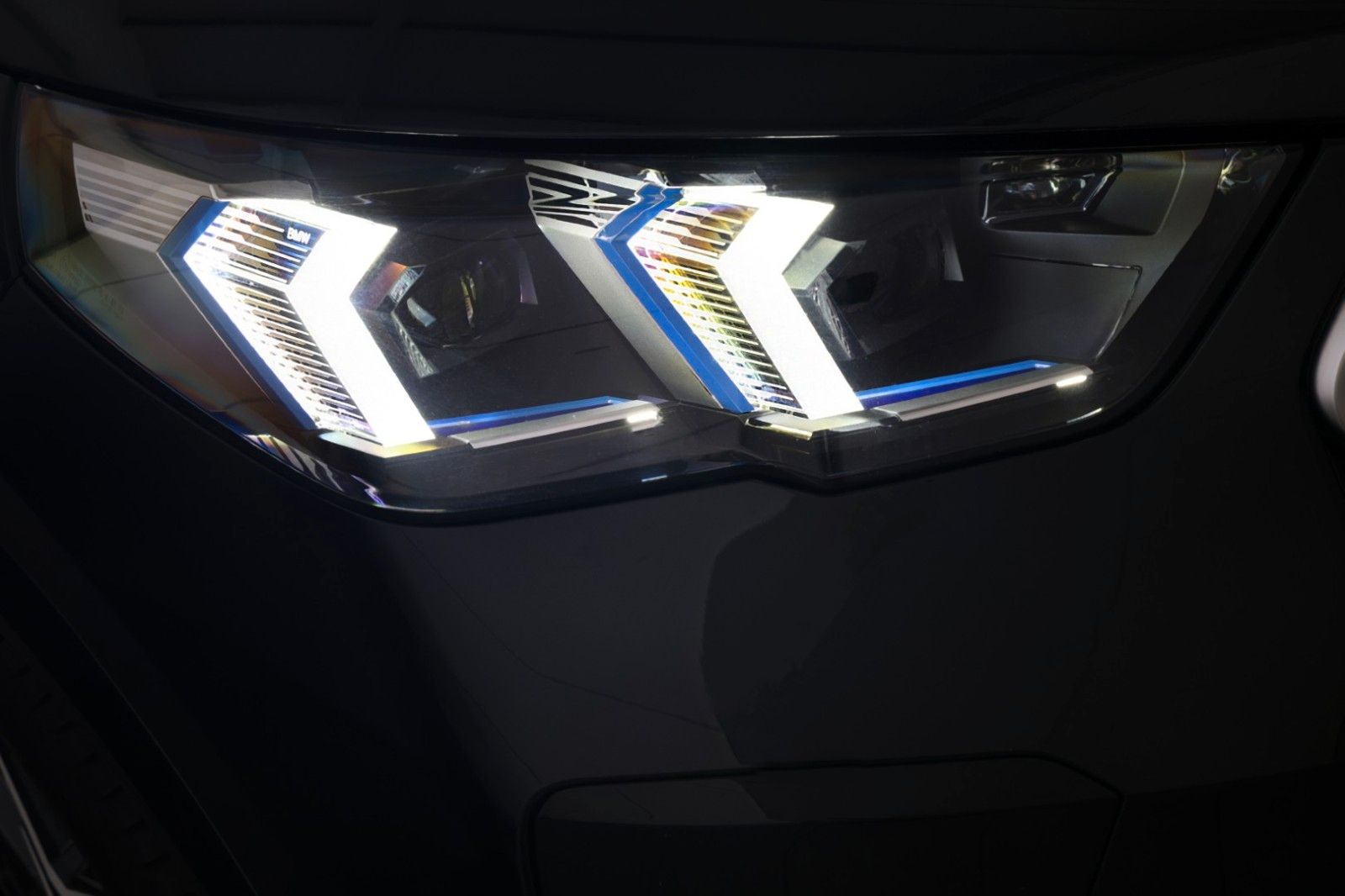 BMW X2 sDrive18d M Sport ICONIC H&K ACC 360° AHK 20" foto 11