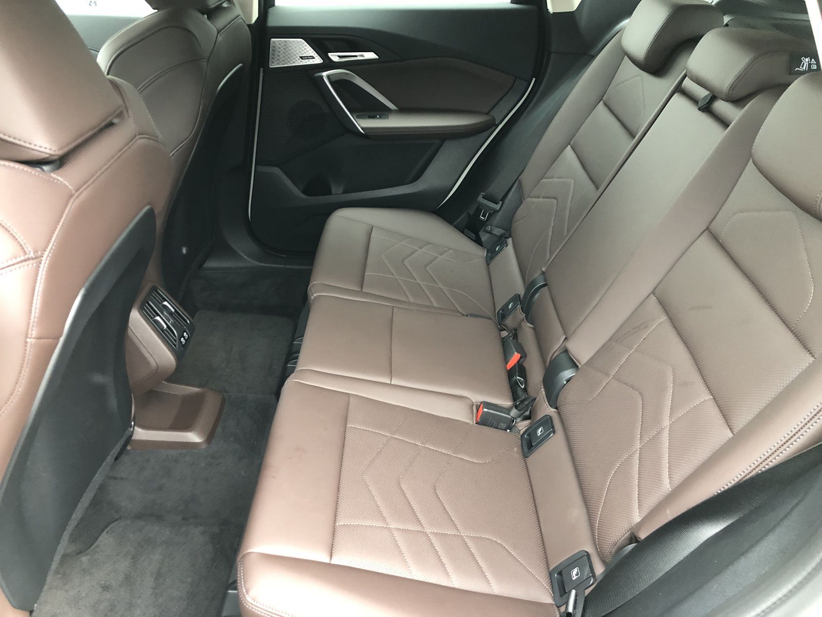 BMW X1 sDrive20i xLine AHK HeadUp elSitze ACC Hifi foto 12
