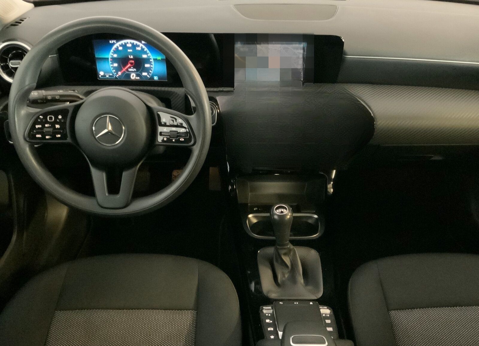 Mercedes-Benz CLA 200 d Shooting Brake RüKam Apple CarPlay foto 9