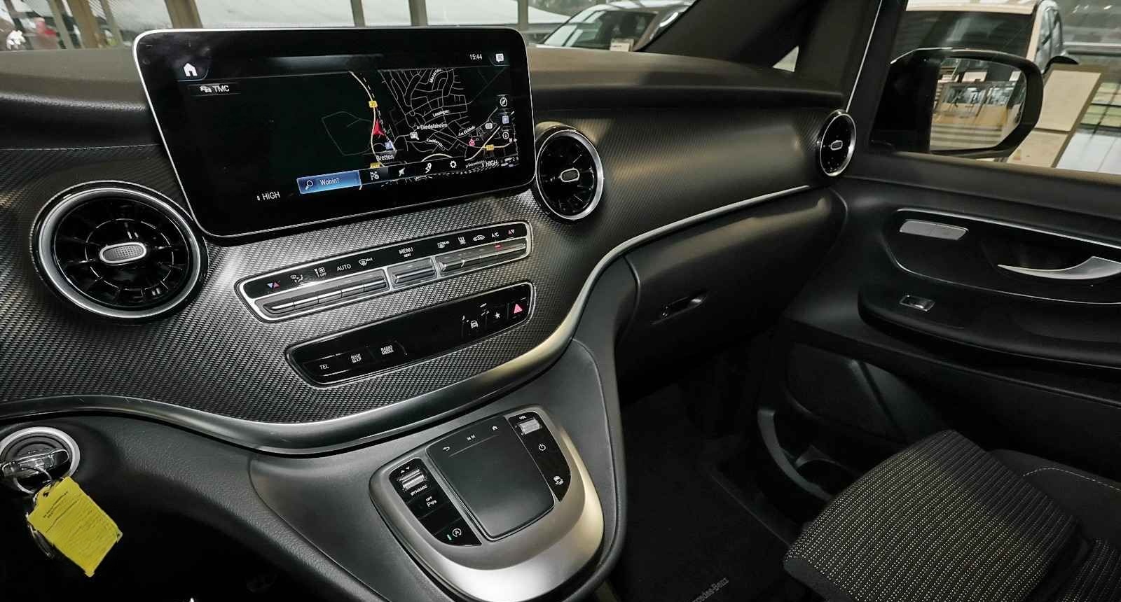 Mercedes-Benz V 300 d 4 AMG EDITION Lang AHK foto 12