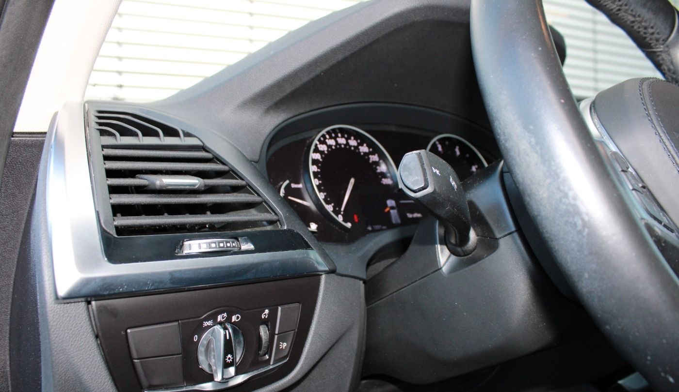 BMW X3 xDrive20d Navi LED Kamera DAB SH Klima PDC foto 9