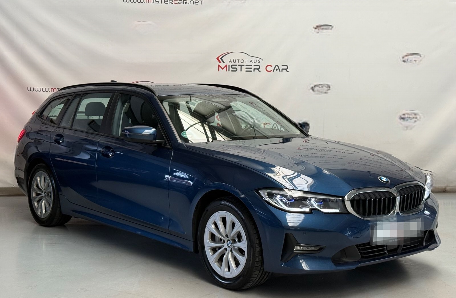 BMW 330e Advantage ACC/LASER/KEY/KAM/HUD/SPUR/TOT/17 foto 4