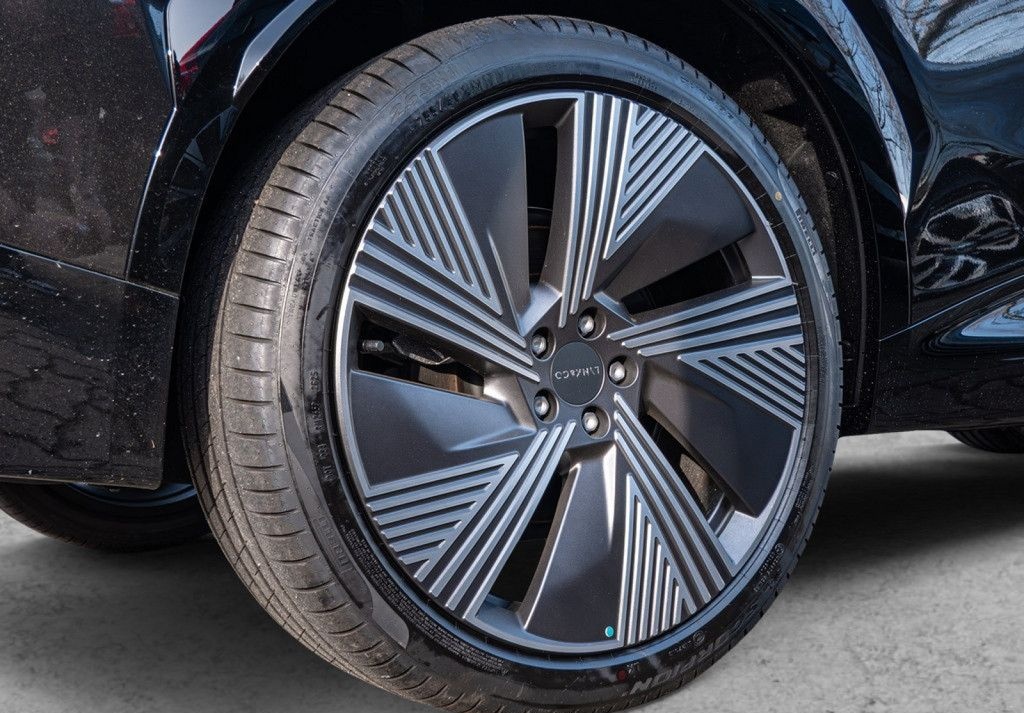 Lynk&Co 08 Plug-In Hybrid More Massage HK 21" foto 4