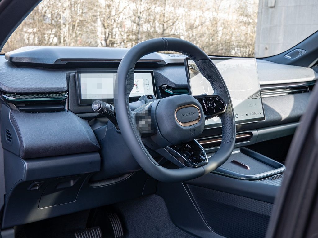 Lynk&Co 08 Plug-In Hybrid More Massage HK 21" foto 16