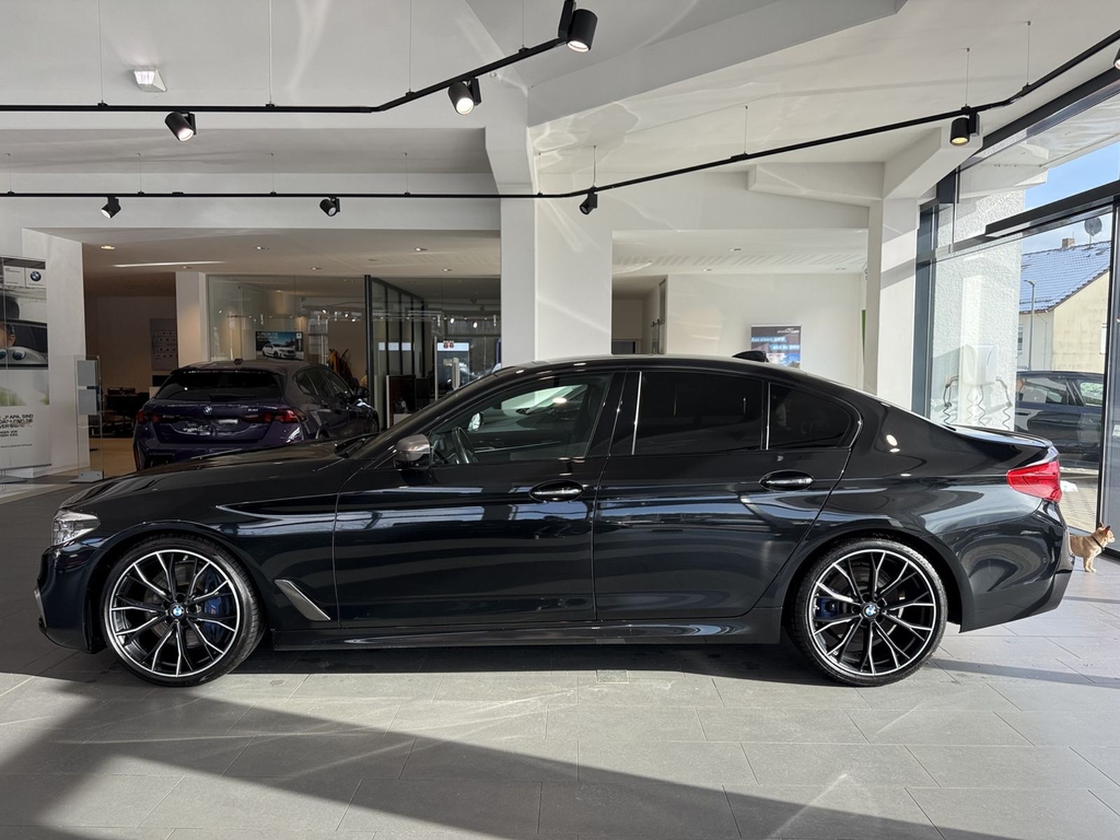 BMW M550i xDrive Limousine Ferngesteuertes Parken foto 3