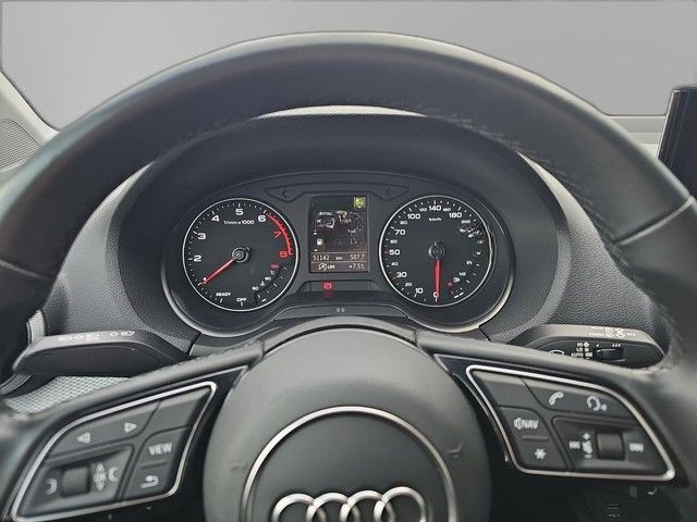 Audi Q2 35 TFSI S line Matrix foto 11
